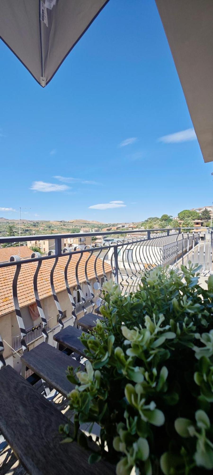 Wonder House Apartment Mirabella Imbaccari ภายนอก รูปภาพ
