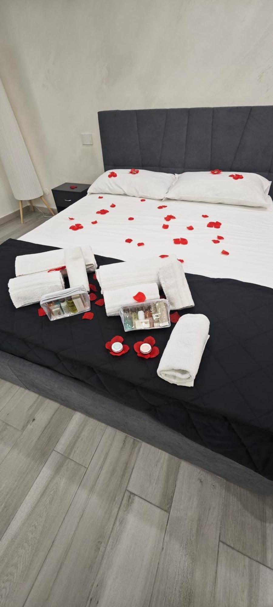 Wonder House Apartment Mirabella Imbaccari ภายนอก รูปภาพ